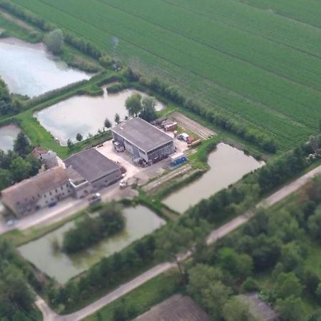 Agriturismo Lucchetta Reggiolo Exteriér fotografie